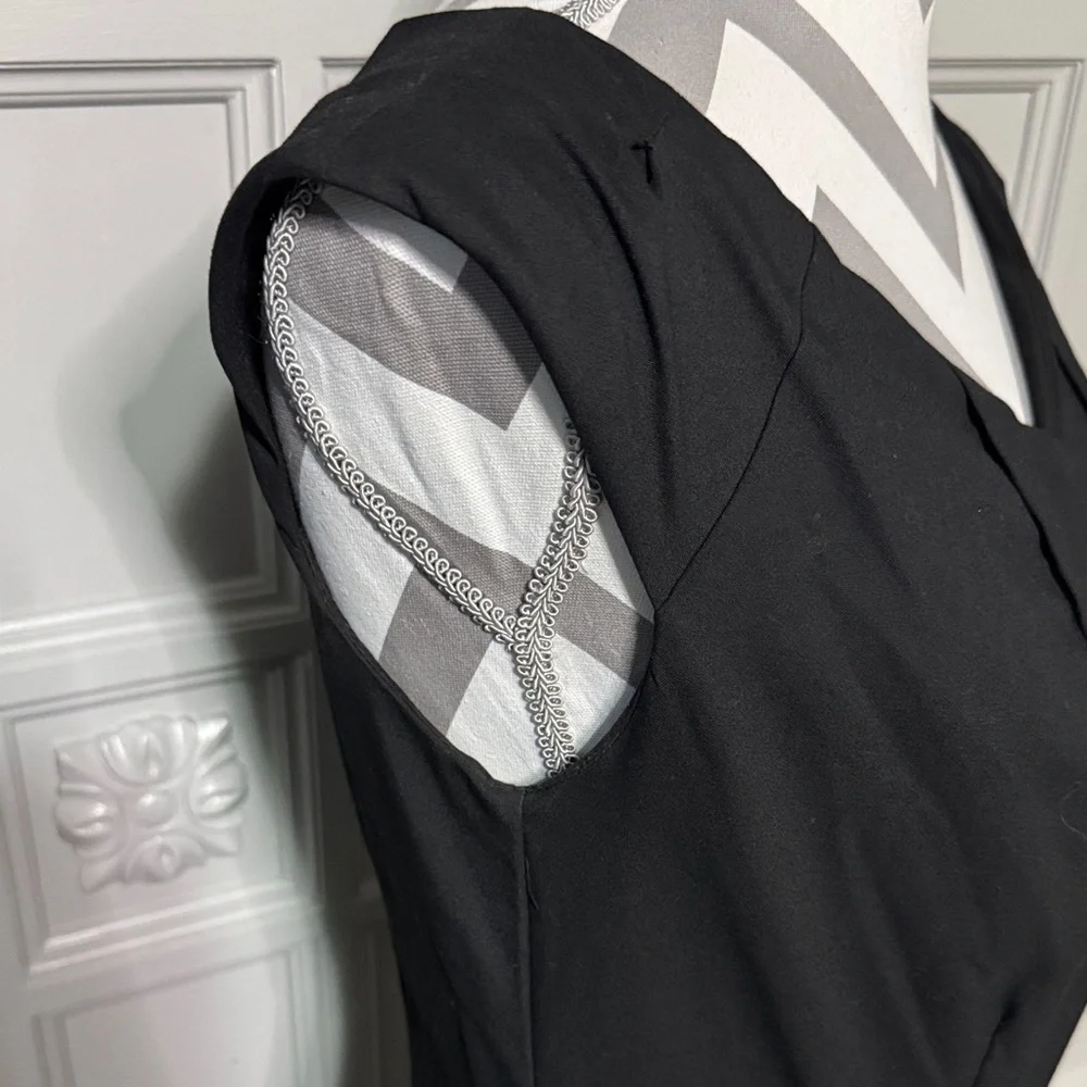 Mossimo Elegant Black Sleeveless Dress Size 6 - Picture 6 of 13